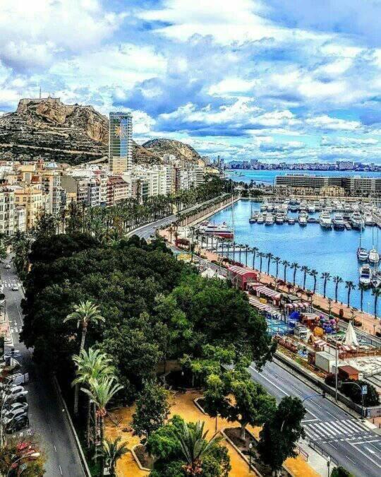 Atico Centrico Junto A La Playa Διαμέρισμα Αλικάντε Εξωτερικό φωτογραφία